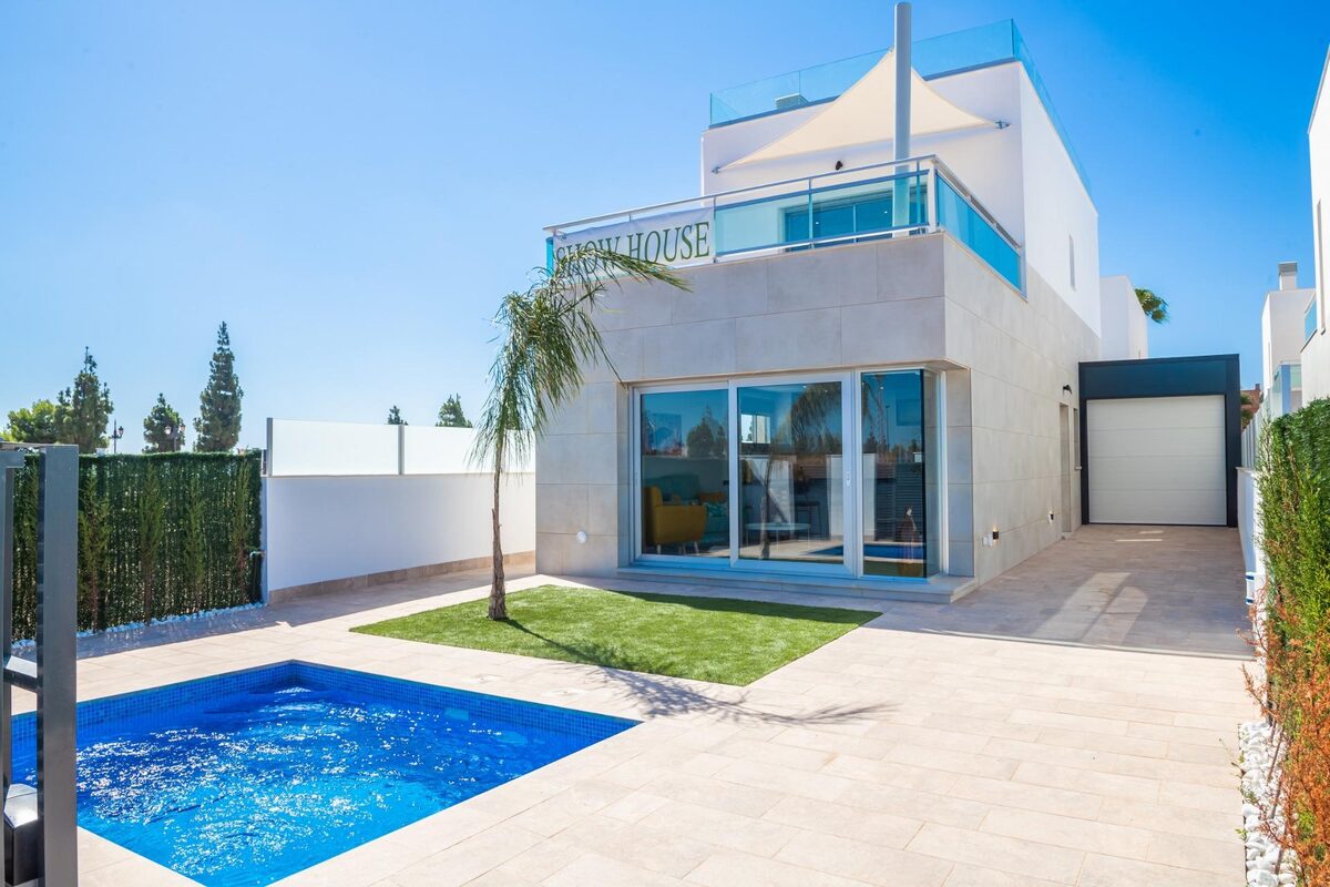 Willa z 3 sypialniami, 106m² w Los Alcazares, Hiszpania [ID: 0137-N8181]
