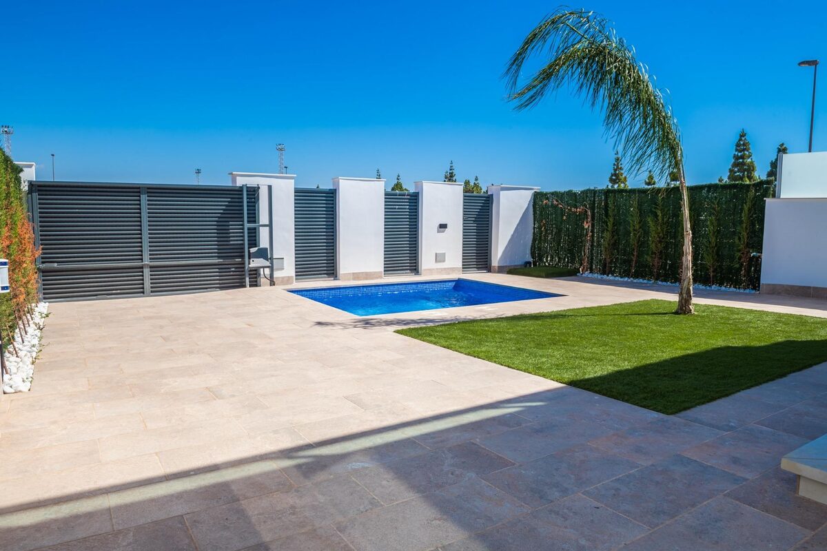 Willa z 3 sypialniami, 106m² w Los Alcazares, Hiszpania [ID: 0137-N8181]