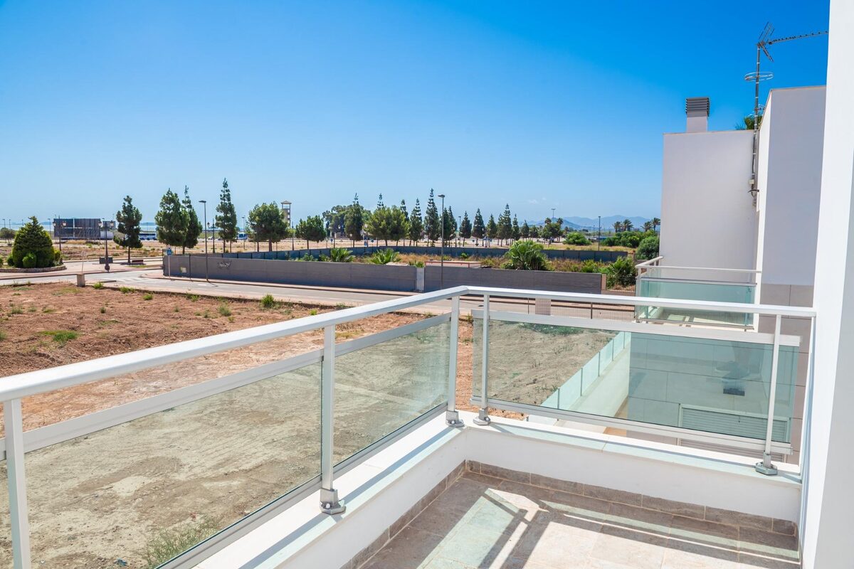 Willa z 3 sypialniami, 106m² w Los Alcazares, Hiszpania [ID: 0137-N8181]