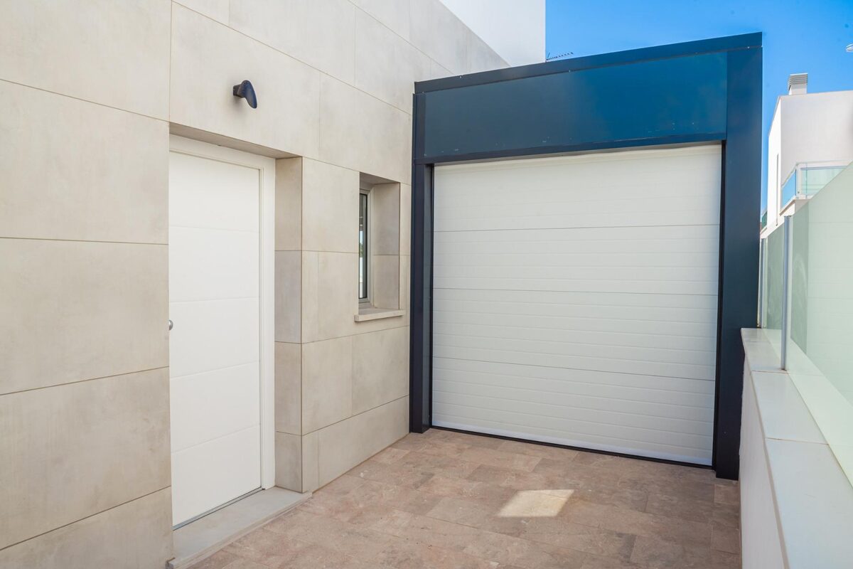 Willa z 3 sypialniami, 106m² w Los Alcazares, Hiszpania [ID: 0137-N8181]