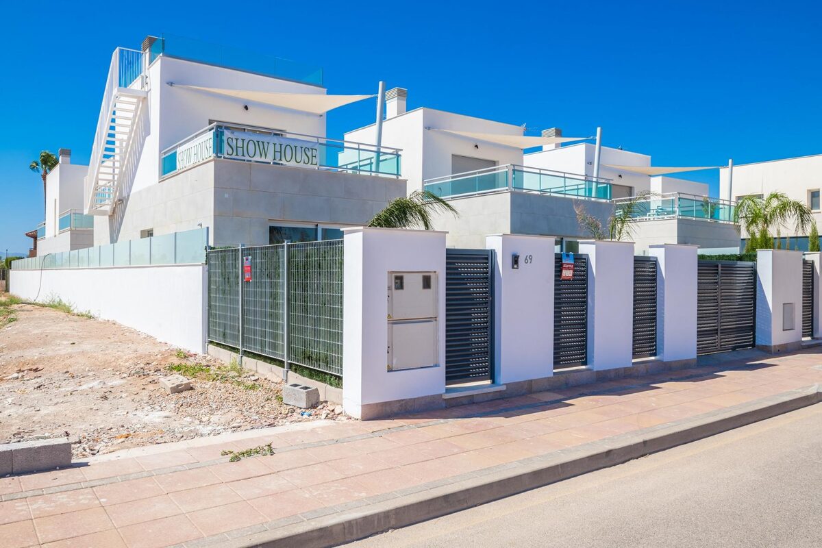 Willa z 3 sypialniami, 106m² w Los Alcazares, Hiszpania [ID: 0137-N8181]