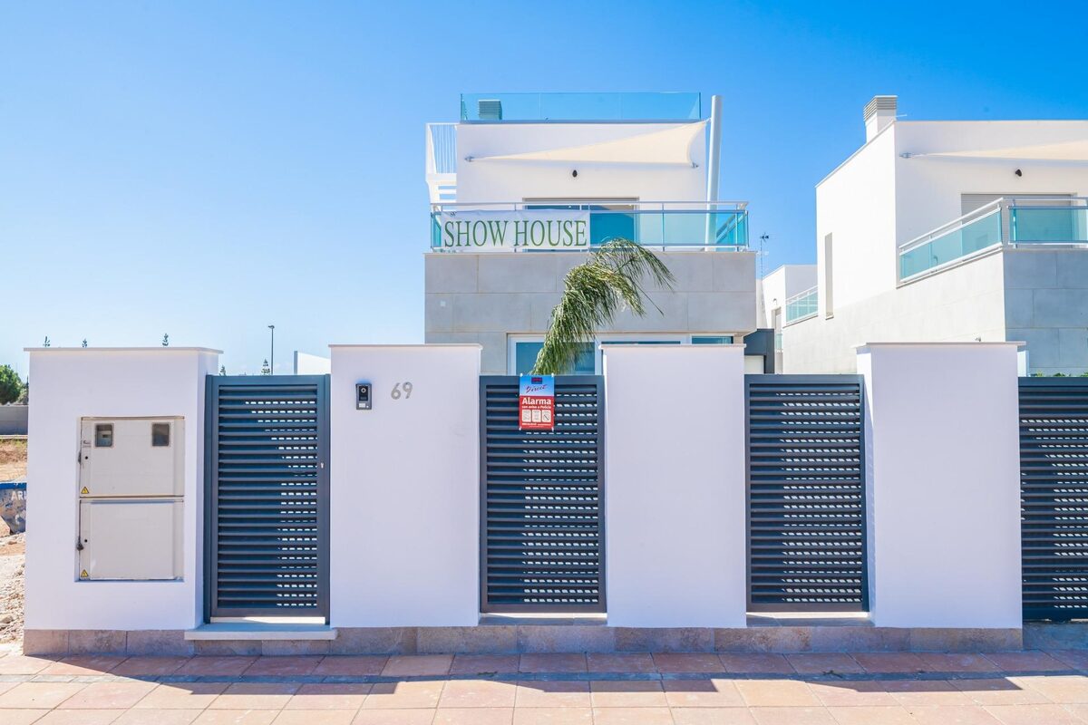 Willa z 3 sypialniami, 106m² w Los Alcazares, Hiszpania [ID: 0137-N8181]