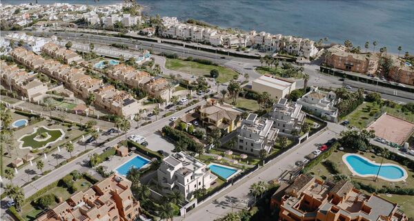 Penthouse w Estepona, Hiszpania, 109m² - obraz 16
