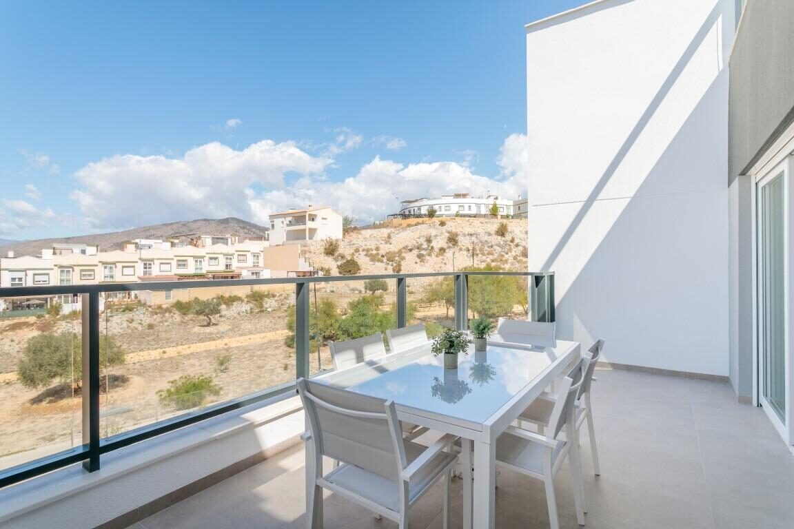 Willa z 4 sypialniami, 157m² w Finestrat, Hiszpania [ID: 0137-N8120]