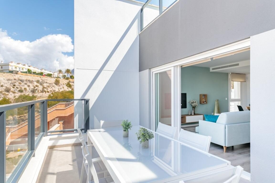 Willa z 4 sypialniami, 157m² w Finestrat, Hiszpania [ID: 0137-N8120]