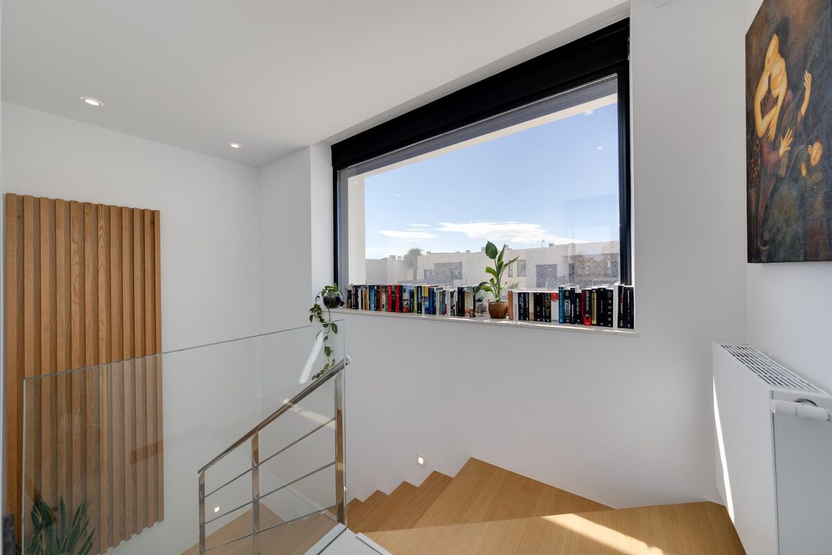 Villa with 3 bedrooms, 130m² in Pilar de la Horadada, Spain [ID: 0137-N8106]