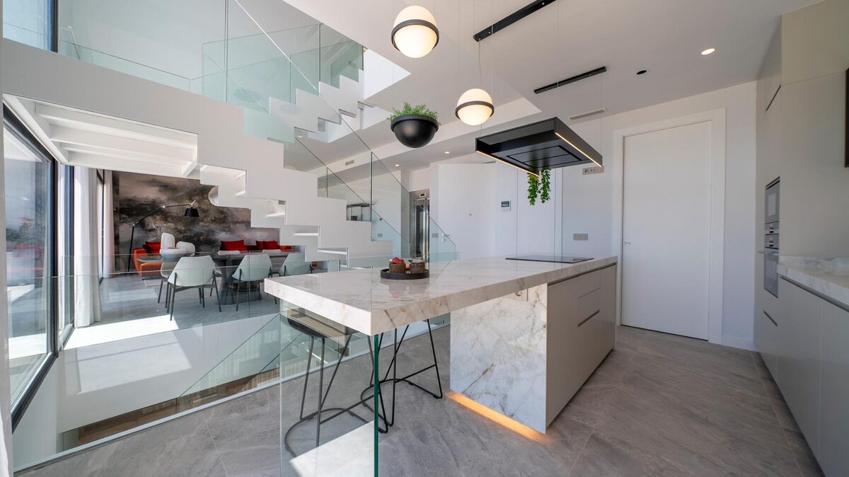 Willa z 4 sypialniami, 486m² w Finestrat, Hiszpania [ID: 0137-N6130]