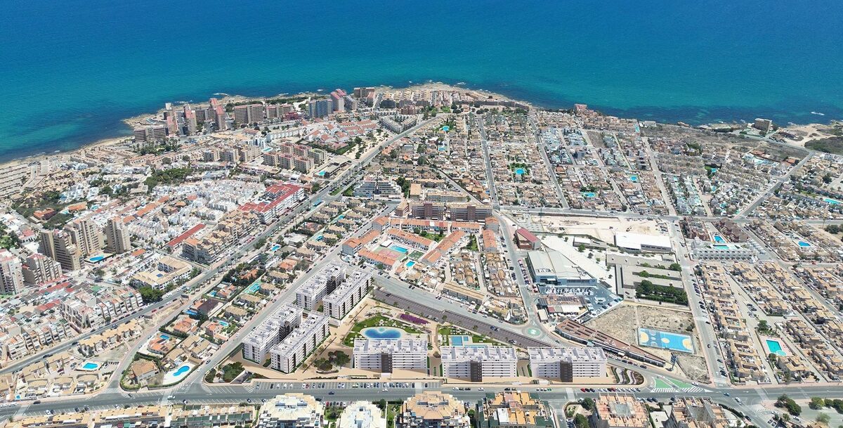 Penthouse z 3 sypialniami, 96m² w Torrevieja, Hiszpania [ID: 0137-N8104]