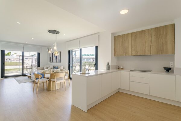 Penthouse w Torrevieja, Hiszpania, 96m² - obraz 28