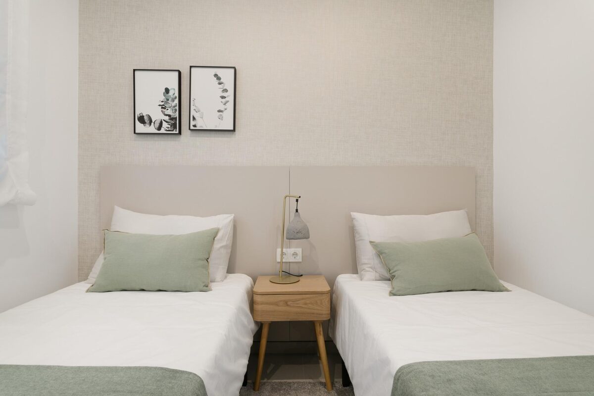 Penthouse z 3 sypialniami, 96m² w Torrevieja, Hiszpania [ID: 0137-N8104]