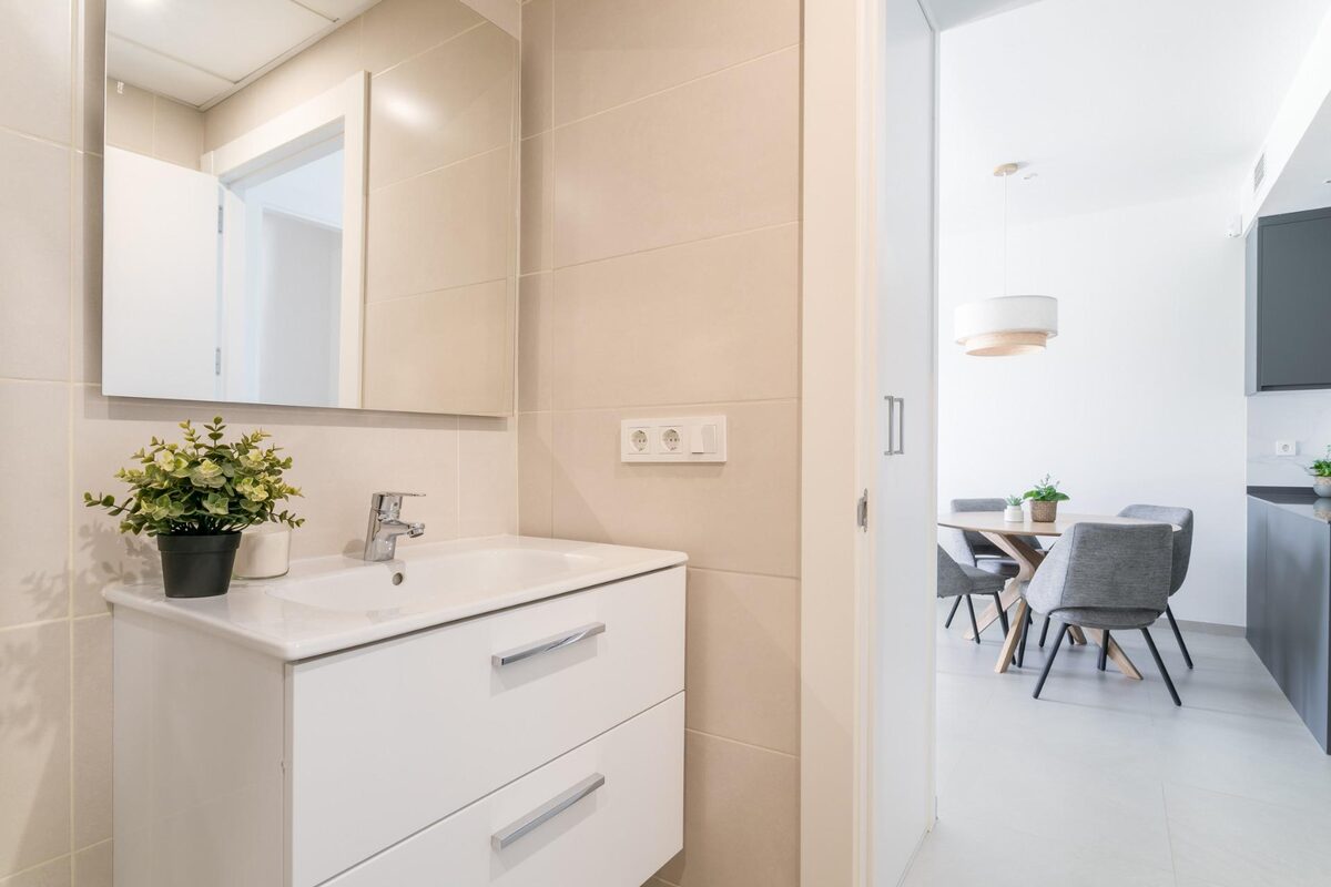 Penthouse z 3 sypialniami, 96m² w Torrevieja, Hiszpania [ID: 0137-N8104]