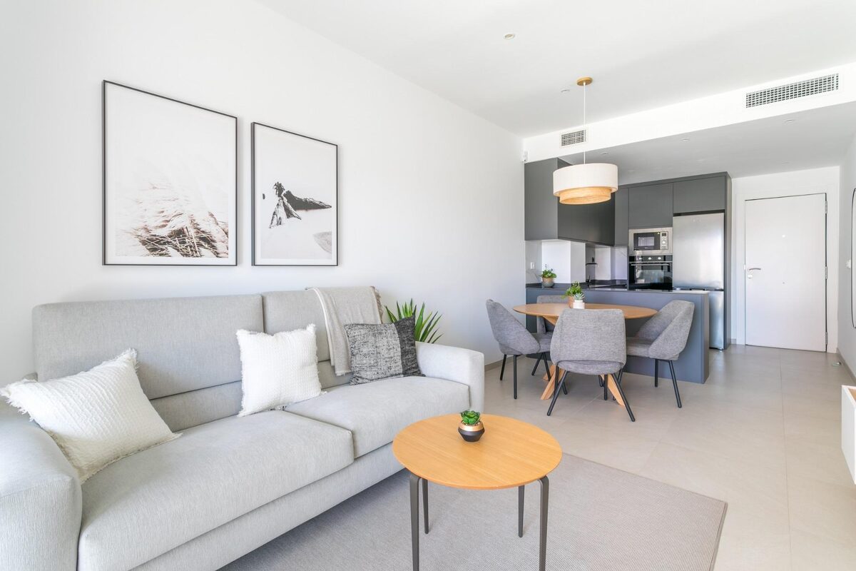 Penthouse z 3 sypialniami, 96m² w Torrevieja, Hiszpania [ID: 0137-N8104]
