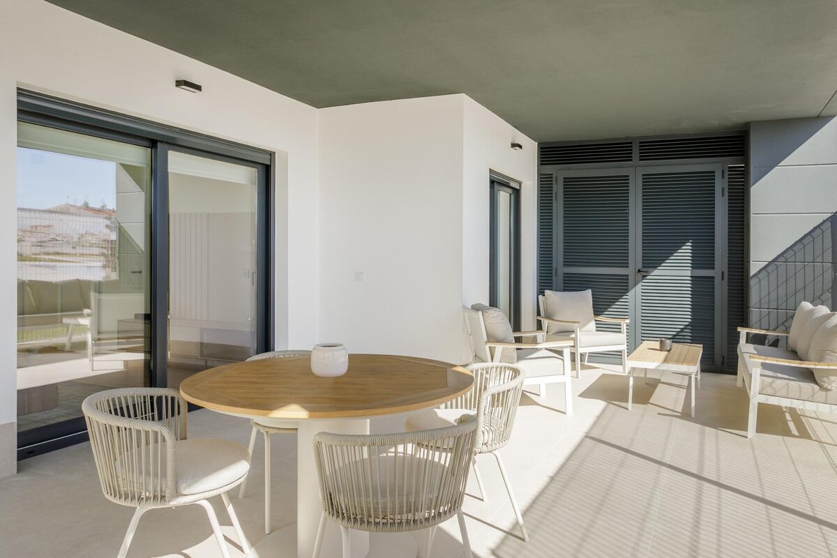 Apartament z 2 sypialniami, 65m² w Torrevieja, Hiszpania [ID: 0137-N8103]