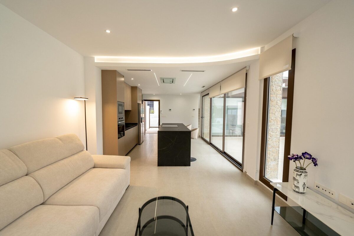 Villa with 3 bedrooms, 140m² in Almoradi, Spain [ID: 0137-N7669]