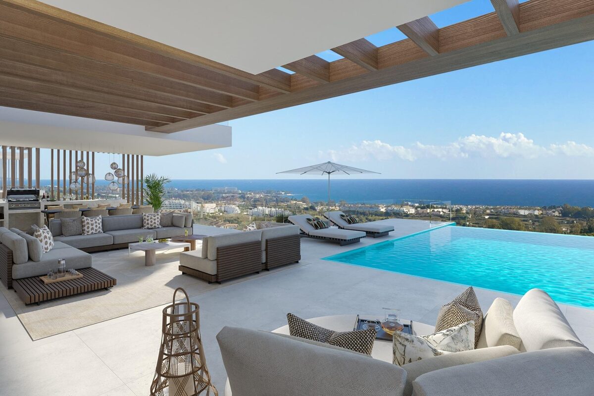 Villa with 3 bedrooms, 507m² in Estepona, Spain [ID: 0137-N8037]