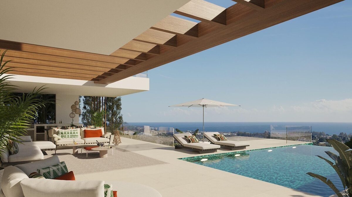 Villa with 4 bedrooms, 764m² in Estepona, Spain [ID: 0137-N8038]