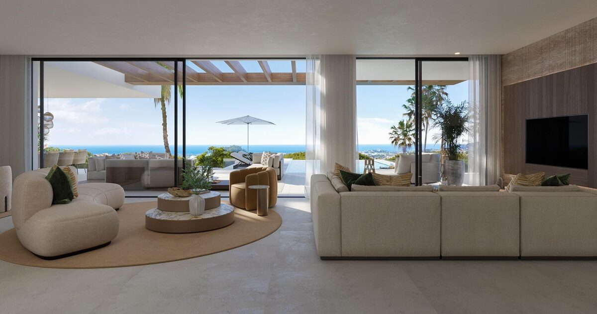 Villa with 4 bedrooms, 764m² in Estepona, Spain [ID: 0137-N8038]