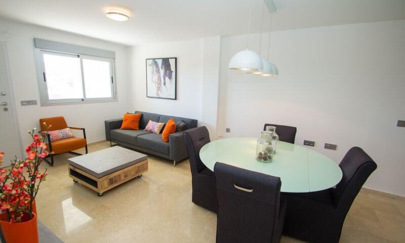 Пентхаус з 2 спальнями, 65м² в Оріуела Коста, Іспанія [ID: 0137-N8048]