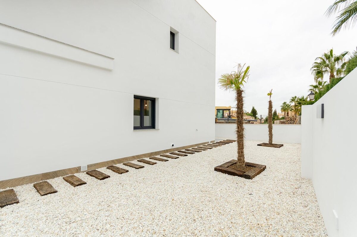 Willa z 3 sypialniami, 105m² w Torrevieja, Hiszpania [ID: 0137-N7949]