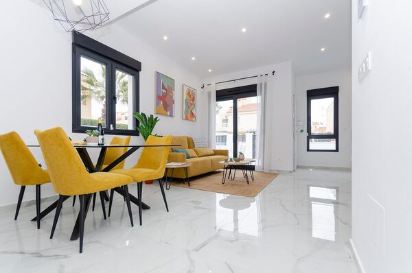 Willa w Torrevieja, Hiszpania, 105m² - obraz 3