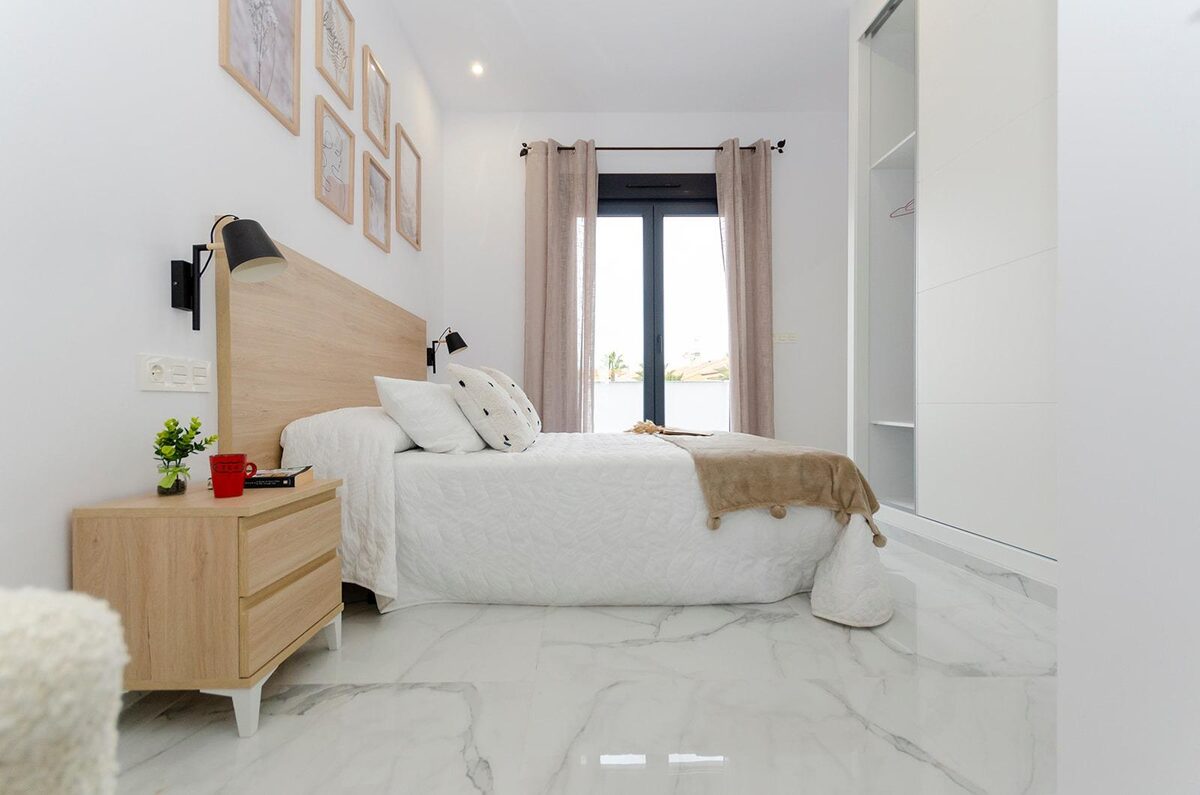 Willa z 3 sypialniami, 105m² w Torrevieja, Hiszpania [ID: 0137-N7949]