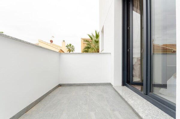 Willa w Torrevieja, Hiszpania, 105m² - obraz 31