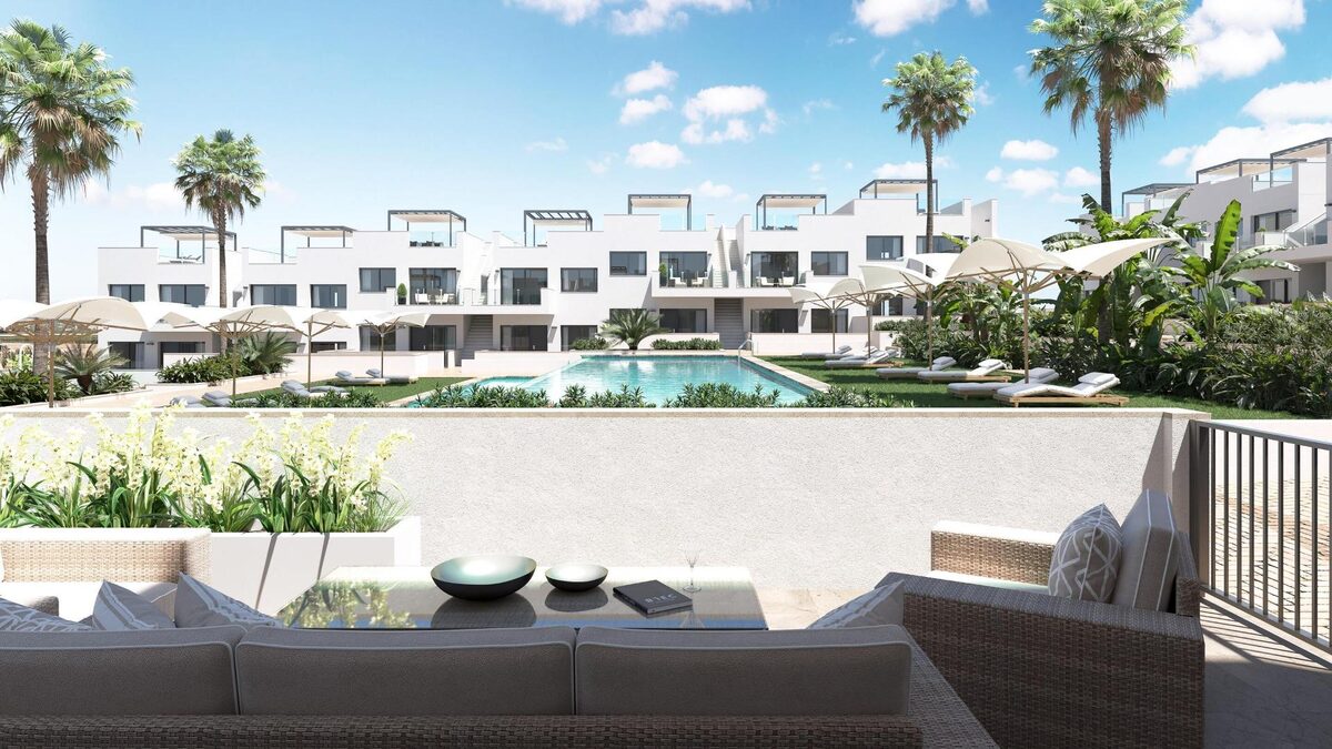 Bungalow z 3 sypialniami, 69m² w Torrevieja, Hiszpania [ID: 0137-N7912]