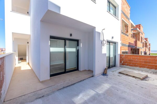 Bungalow w Torrevieja, Hiszpania, 69m² - obraz 33
