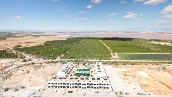 Bungalow w Torrevieja, Hiszpania, 69m² - obraz 12