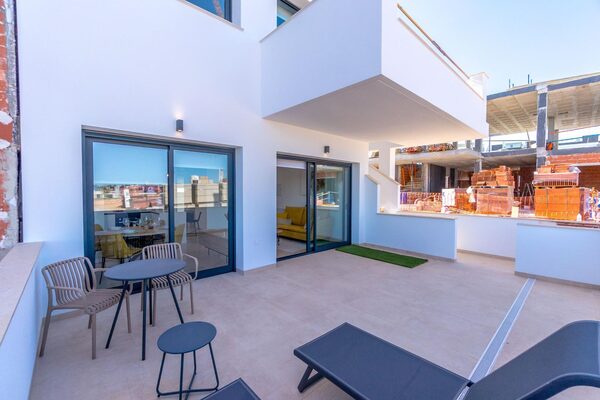 Bungalow w Torrevieja, Hiszpania, 69m² - obraz 15