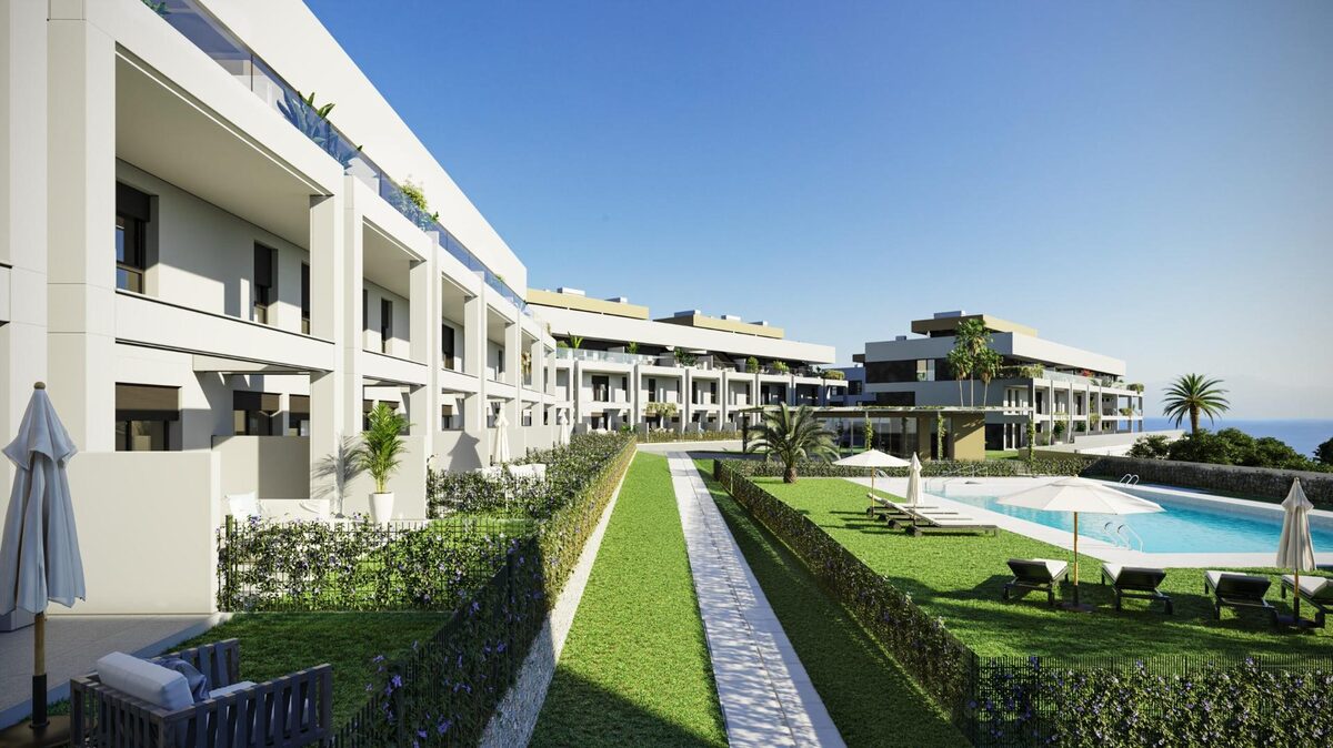 Apartment with 3 bedrooms, 146m² in Estepona, Spain [ID: 0137-N7855]
