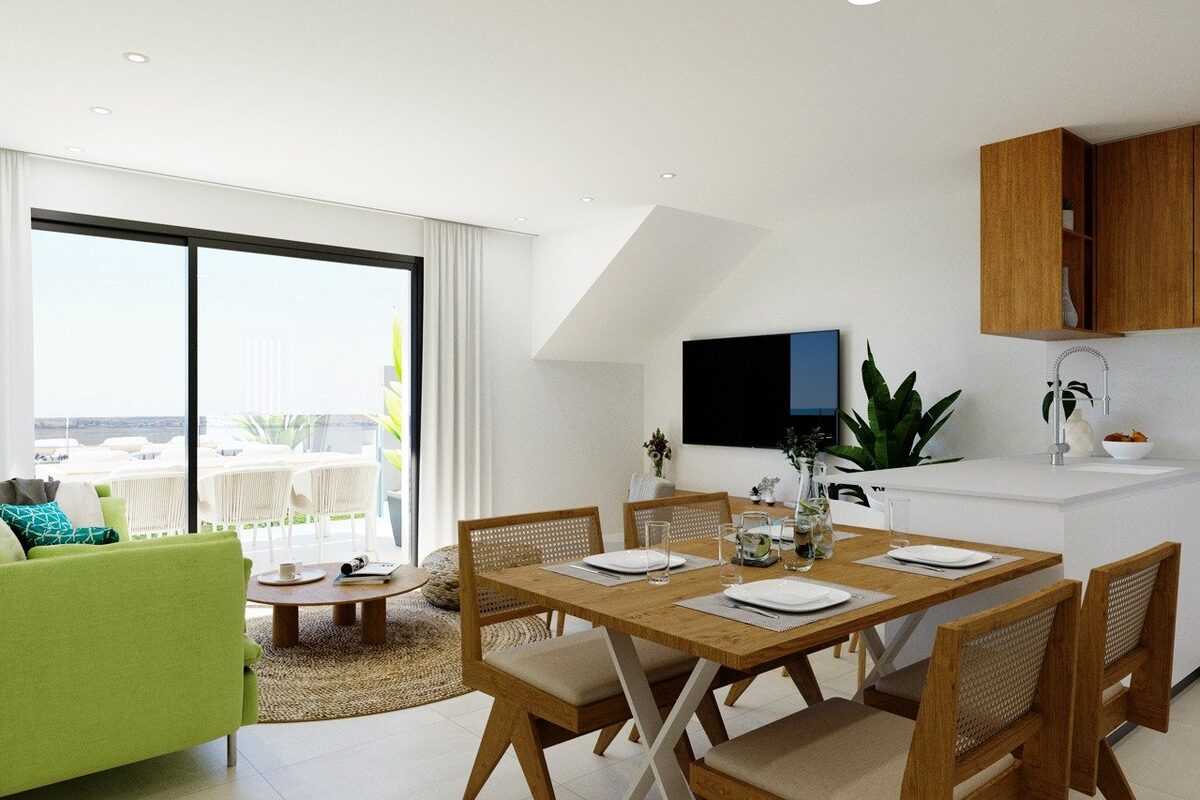 Bungalow with 2 bedrooms, 75m² in Torrevieja, Spain [ID: 0137-N6848]