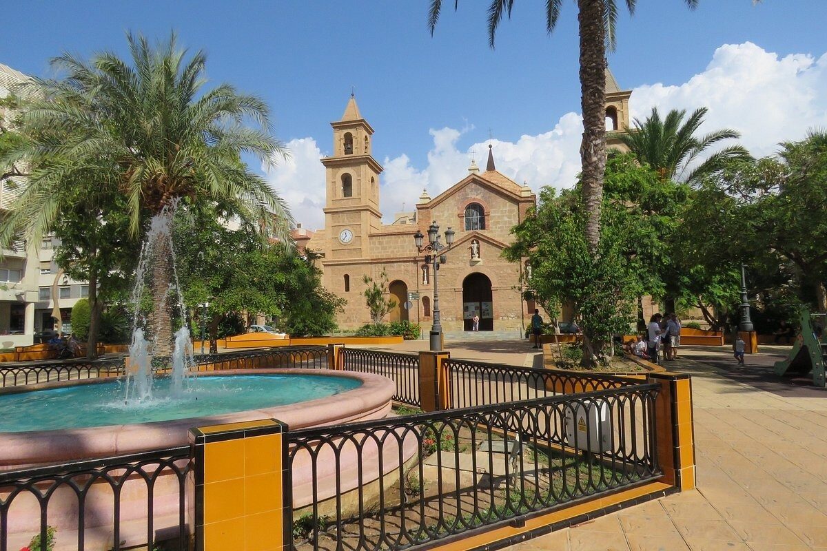 Bungalow with 2 bedrooms, 75m² in Torrevieja, Spain [ID: 0137-N6848]