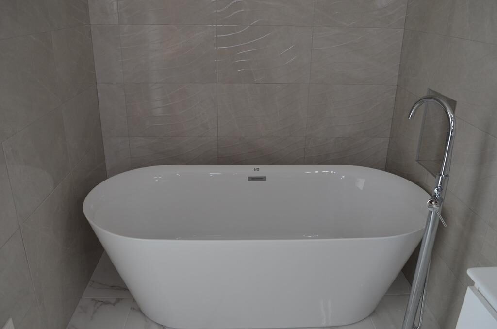 Villa with 4 bedrooms, 225m² in Pinoso, Spain [ID: 0137-N7758]