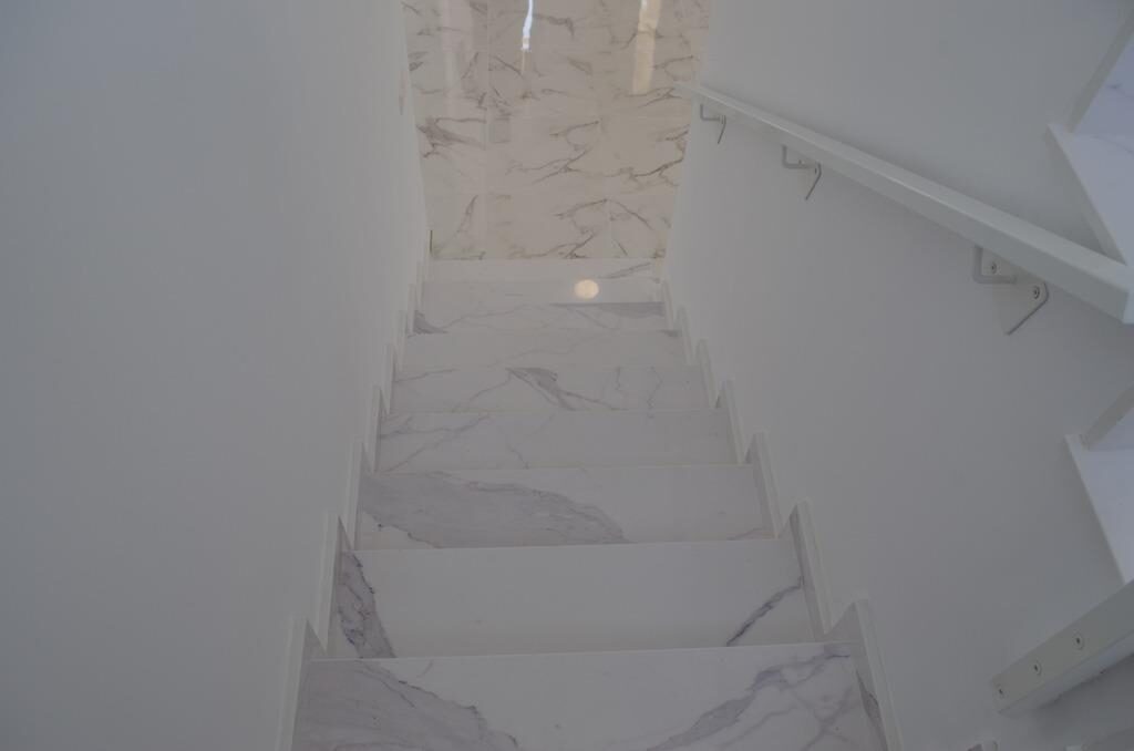 Villa with 4 bedrooms, 225m² in Pinoso, Spain [ID: 0137-N7758]