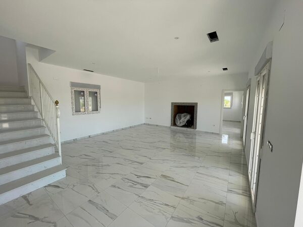 Вилла в Пиносо, Испания, 270м² - изображение 3
