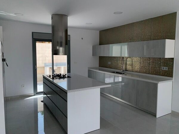 Вилла в Пиносо, Испания, 165м² - изображение 8