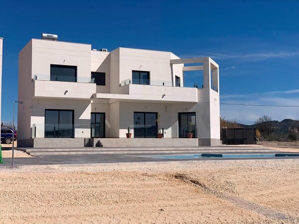 Вилла в Пиносо, Испания, 180м² - изображение 12