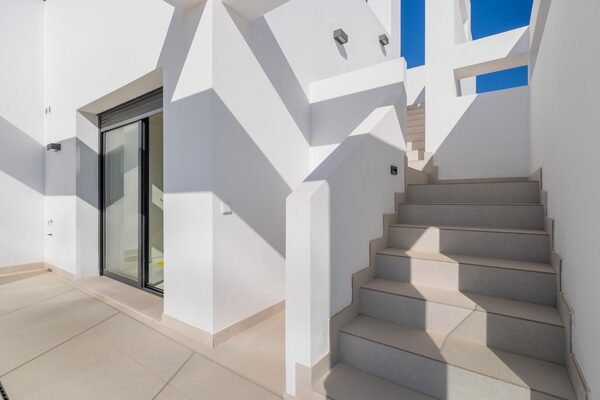 Penthouse w Estepona, Hiszpania, 145m² - obraz 22