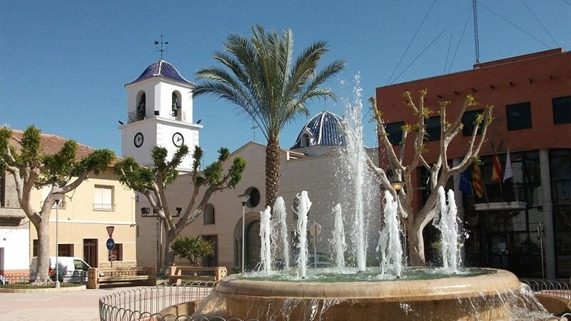 Villa with 3 bedrooms, 247m² in San Fulgencio, Spain [ID: 0137-N7402]