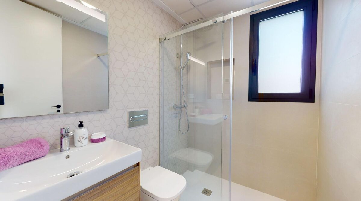 Villa with 3 bedrooms, 247m² in San Fulgencio, Spain [ID: 0137-N7402]