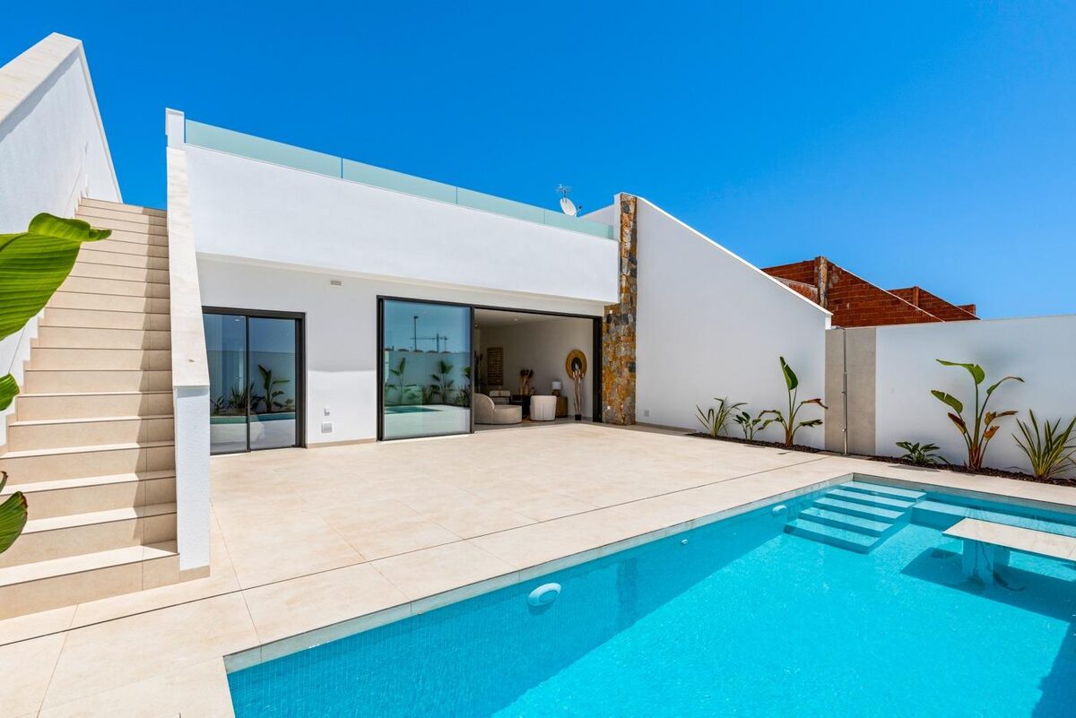 Townhouse with 3 bedrooms, 109m² in Los Alcazares, Spain [ID: 0137-N7360]