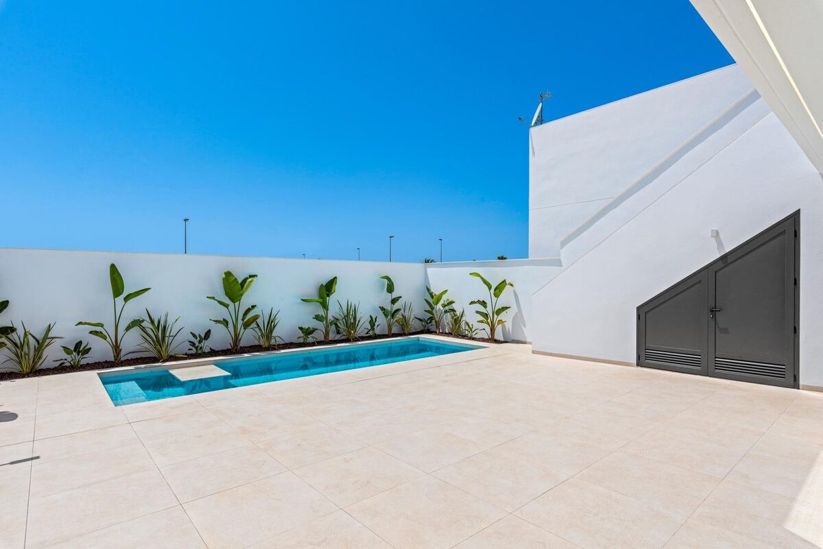 Townhouse with 3 bedrooms, 109m² in Los Alcazares, Spain [ID: 0137-N7360]