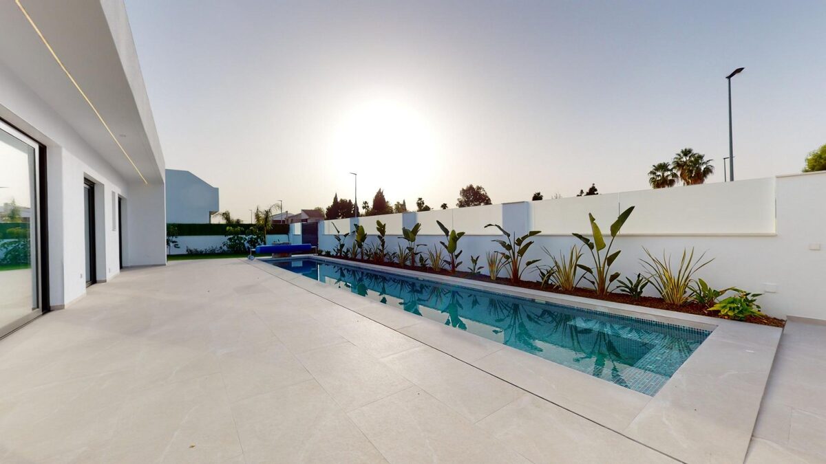 Willa z 3 sypialniami, 140m² w Los Alcazares, Hiszpania [ID: 0137-N7361]