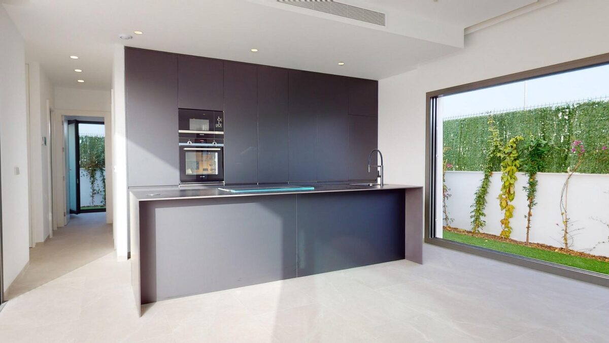 Willa z 3 sypialniami, 140m² w Los Alcazares, Hiszpania [ID: 0137-N7361]