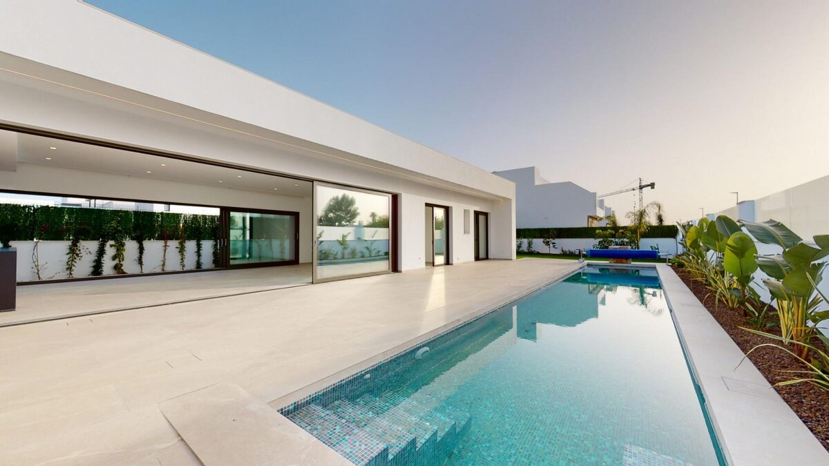 Willa z 3 sypialniami, 140m² w Los Alcazares, Hiszpania [ID: 0137-N7361]
