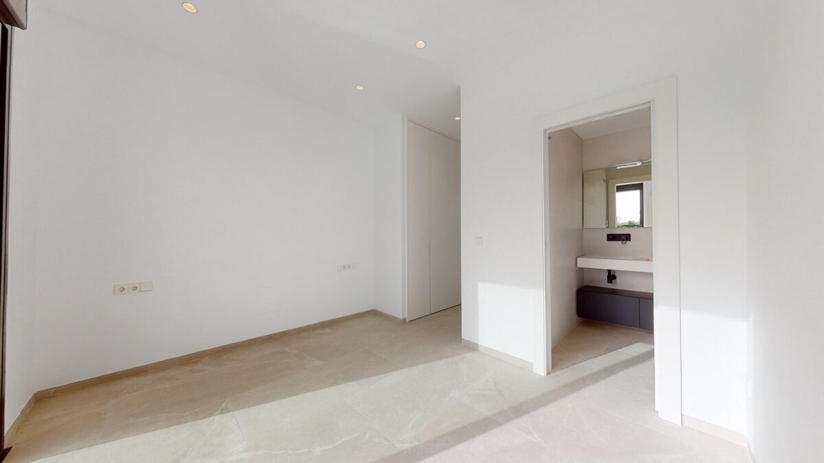 Willa z 3 sypialniami, 140m² w Los Alcazares, Hiszpania [ID: 0137-N7361]