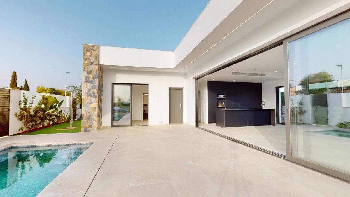 Willa z 3 sypialniami, 140m² w Los Alcazares, Hiszpania [ID: 0137-N7361]