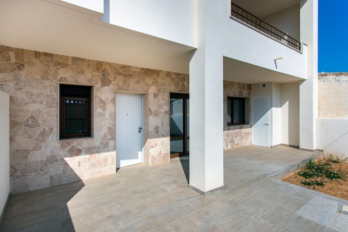 Bungalow z 3 sypialniami, 101m² w Hondón de las Nieves, Hiszpania [ID: 0137-N7358]
