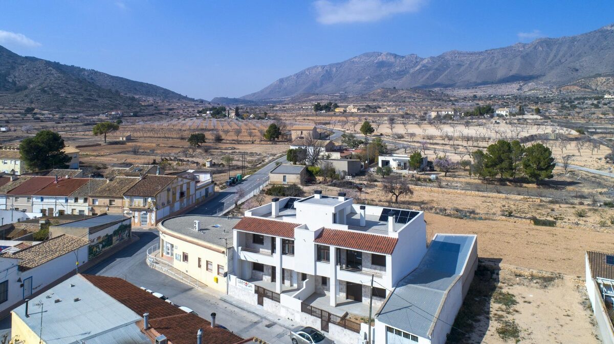 Bungalow z 3 sypialniami, 120m² w Hondón de las Nieves, Hiszpania [ID: 0137-N7359]
